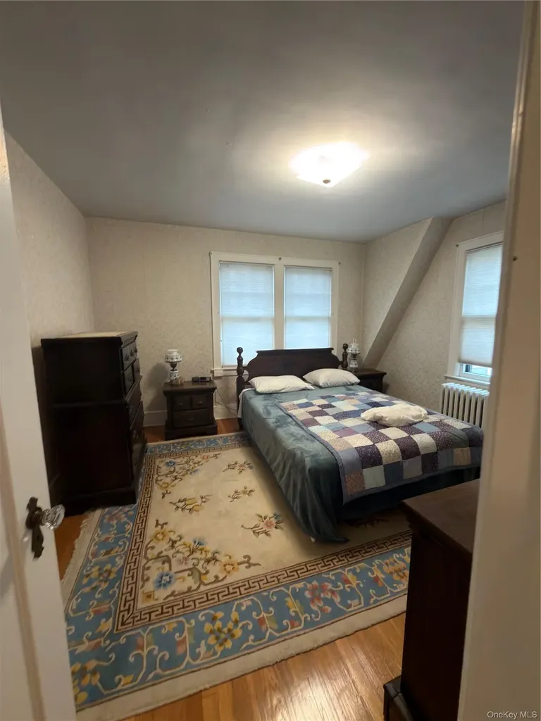 44 Muirfield Road Rockville Centre NY 11570