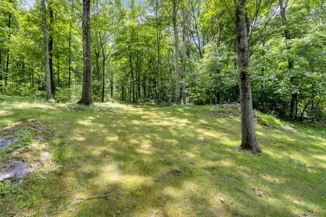 577 Wood Road Mahopac NY 10541