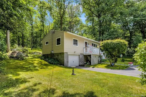 577 Wood Road Mahopac NY 10541