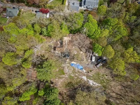 15 Colonial Terrace Mahopac NY 10541