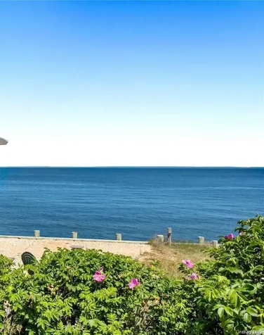 55915 County Road 48 Greenport NY 11944