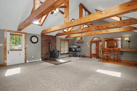 70 Camp Drive Rhinebeck NY 12572