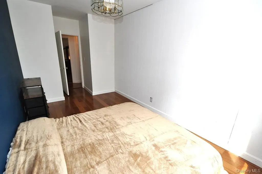 491 Riverdale Avenue Yonkers NY 10705
