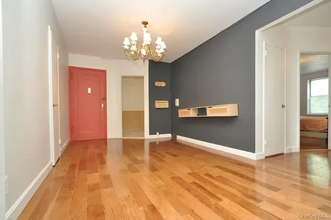 491 Riverdale Avenue Yonkers NY 10705