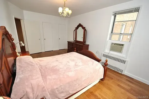 491 Riverdale Avenue Yonkers NY 10705