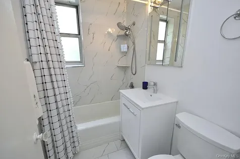 491 Riverdale Avenue Yonkers NY 10705