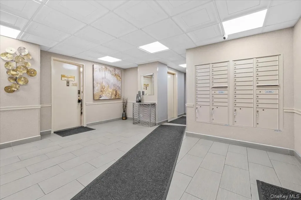 1725 Edison Avenue Bronx NY 10461