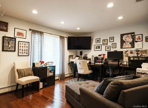 5 High Court Bayville NY 11709