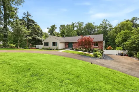 39 Ridge Road Hartsdale NY 10530