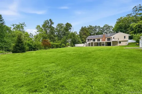 39 Ridge Road Hartsdale NY 10530