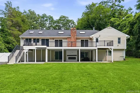 39 Ridge Road Hartsdale NY 10530