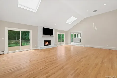 39 Ridge Road Hartsdale NY 10530
