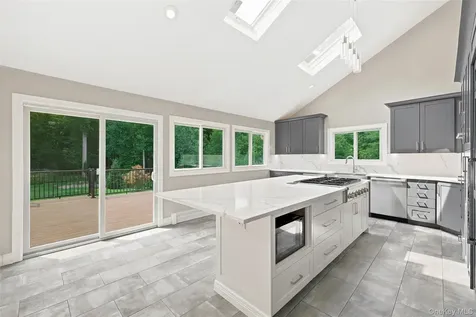 39 Ridge Road Hartsdale NY 10530