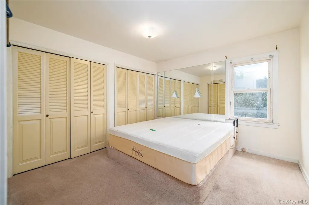 49 Roosevelt Court Westbury NY 11590