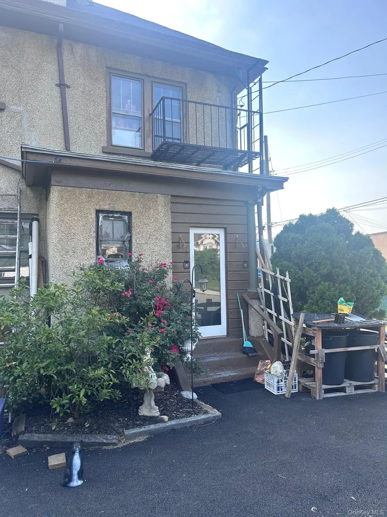 298 Highland Avenue Peekskill NY 10566