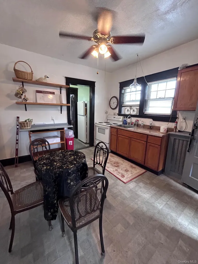 298 Highland Avenue Peekskill NY 10566
