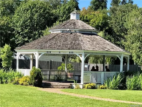 133 Route 6n Mahopac NY 10541