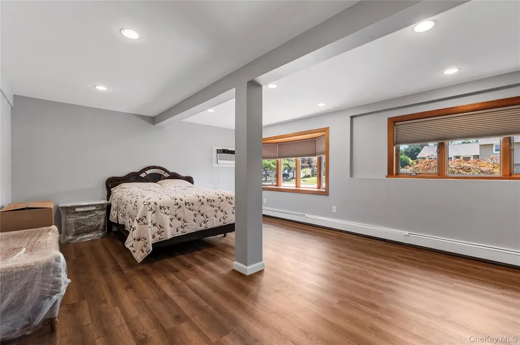 3951 Bernice Road Seaford NY 11783