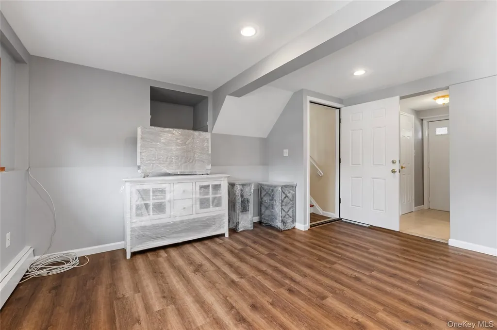 3951 Bernice Road Seaford NY 11783