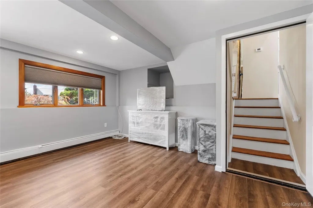 3951 Bernice Road Seaford NY 11783