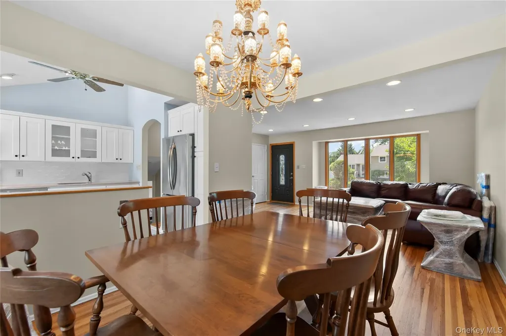 3951 Bernice Road Seaford NY 11783