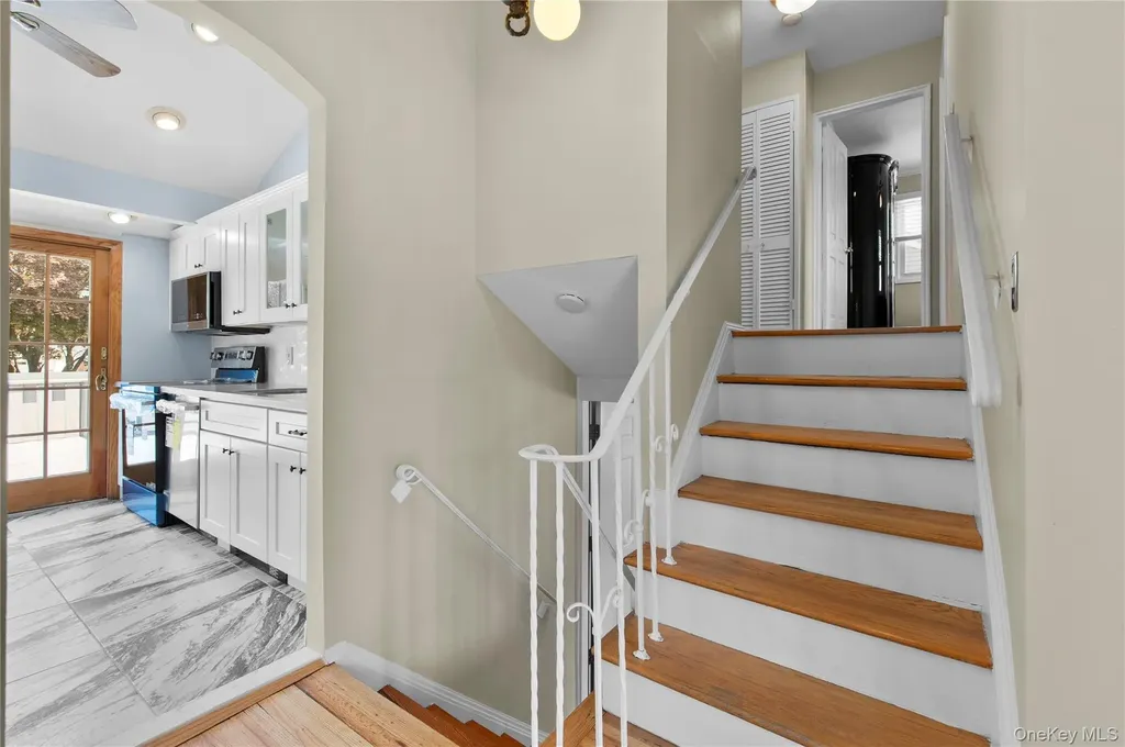 3951 Bernice Road Seaford NY 11783