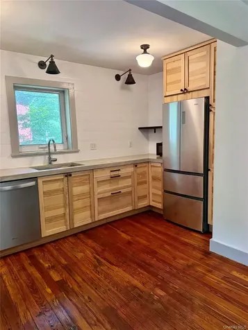 34 Garden Street Red Hook NY 12571