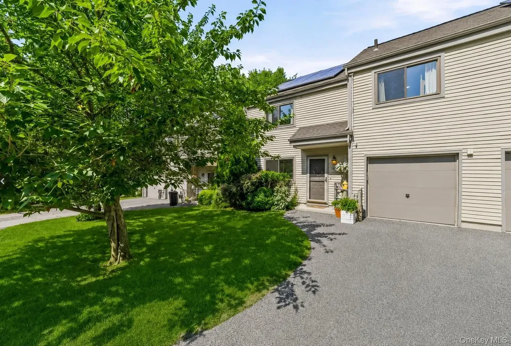 1103 Hunters Run Dobbs Ferry NY 10522