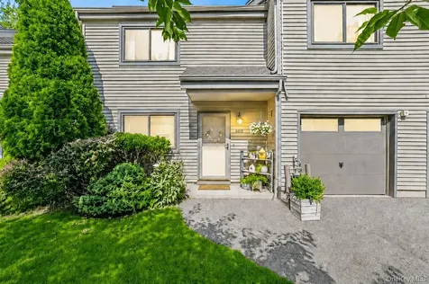 1103 Hunters Run Dobbs Ferry NY 10522