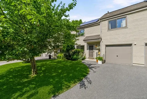 1103 Hunters Run Dobbs Ferry NY 10522