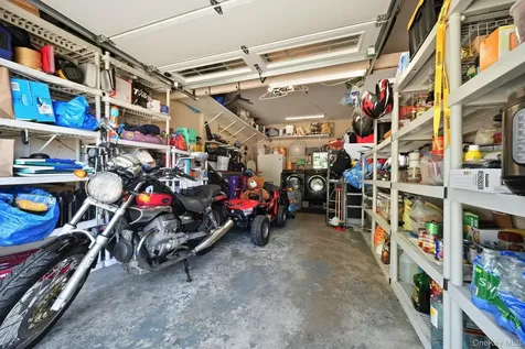 32 Lake Avenue Deer Park NY 11729