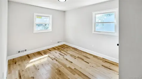 162 State Street Westbury NY 11590