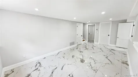 162 State Street Westbury NY 11590