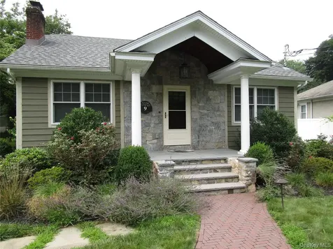 9 Gallows Hill Road Cortlandt Manor NY 10567