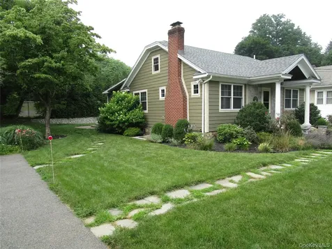 9 Gallows Hill Road Cortlandt Manor NY 10567