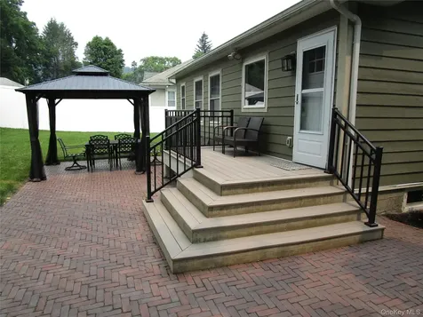 9 Gallows Hill Road Cortlandt Manor NY 10567