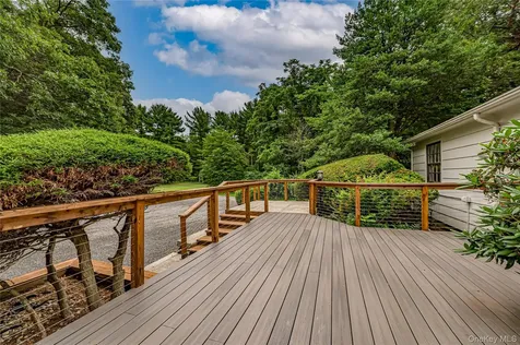 3 South Run Cold Spring Harbor NY 11724