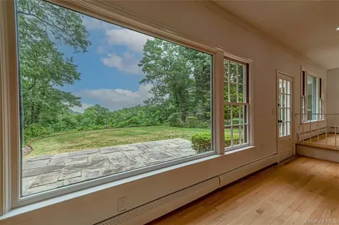 3 South Run Cold Spring Harbor NY 11724