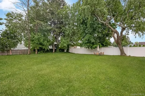 57 Cedar Avenue Farmingdale NY 11735