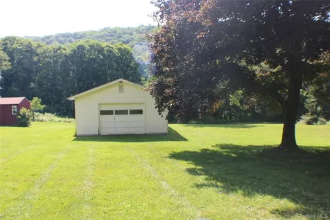 357 W Dover Road Pawling NY 12564
