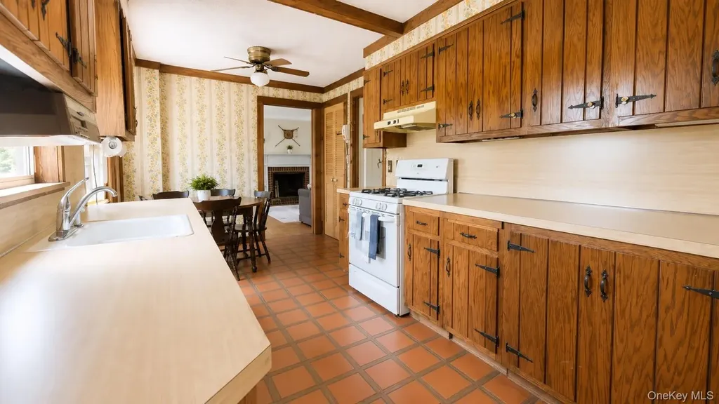 2305 Coventry Road Baldwin NY 11510