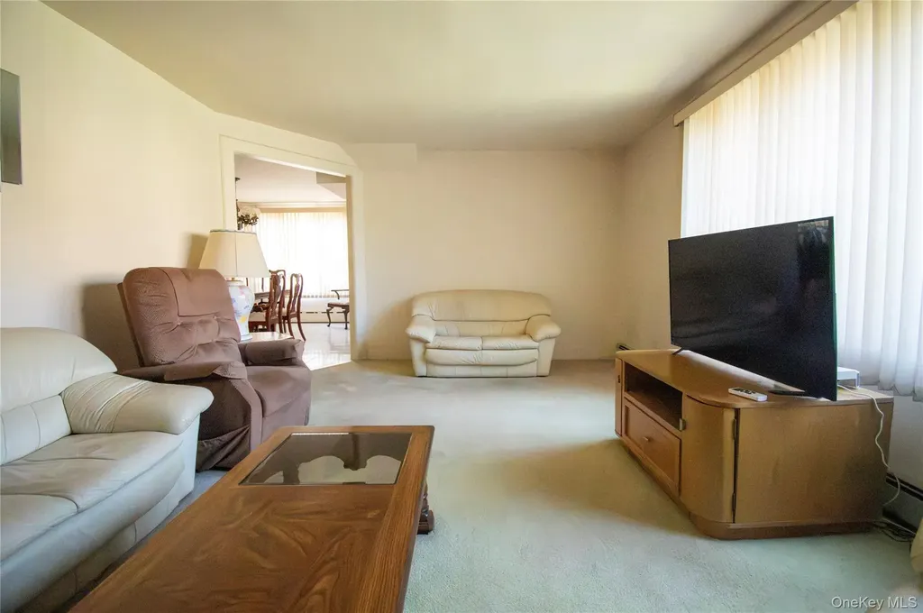 2415 Gale Avenue Baldwin NY 11510