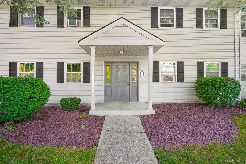 15 Fern Court Fishkill NY 12524