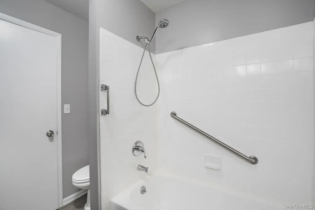 15 Fern Court Fishkill NY 12524