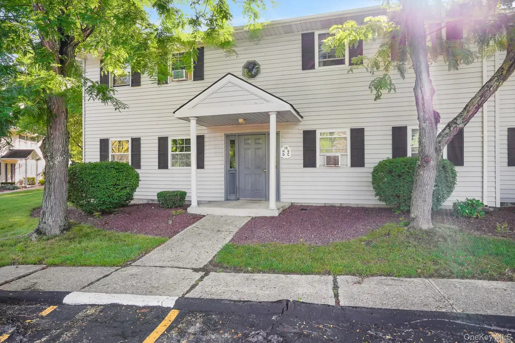 15 Fern Court Fishkill NY 12524
