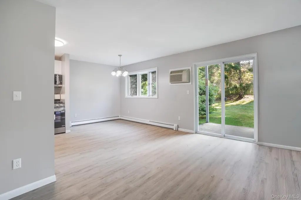 15 Fern Court Fishkill NY 12524