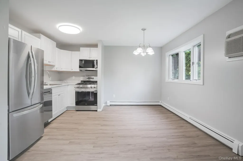 15 Fern Court Fishkill NY 12524