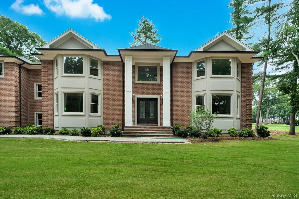730 Remsens Lane Muttontown NY 11771