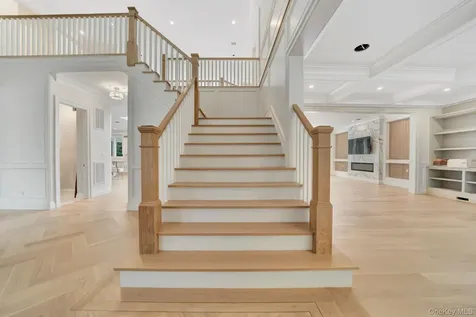730 Remsens Lane Muttontown NY 11771