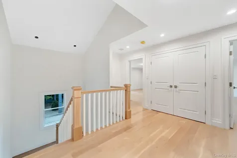 730 Remsens Lane Muttontown NY 11771